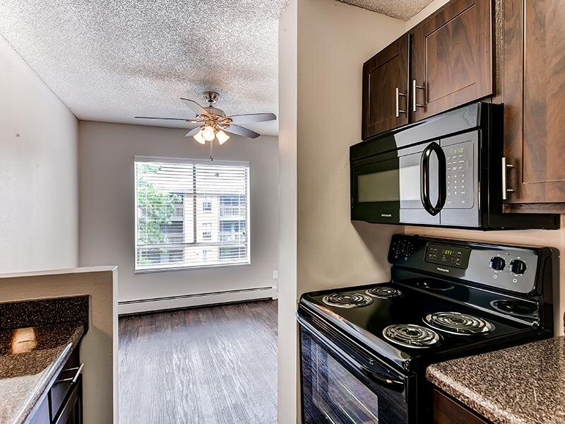 Interior | Tamarac Village Apartments Denver Colorado