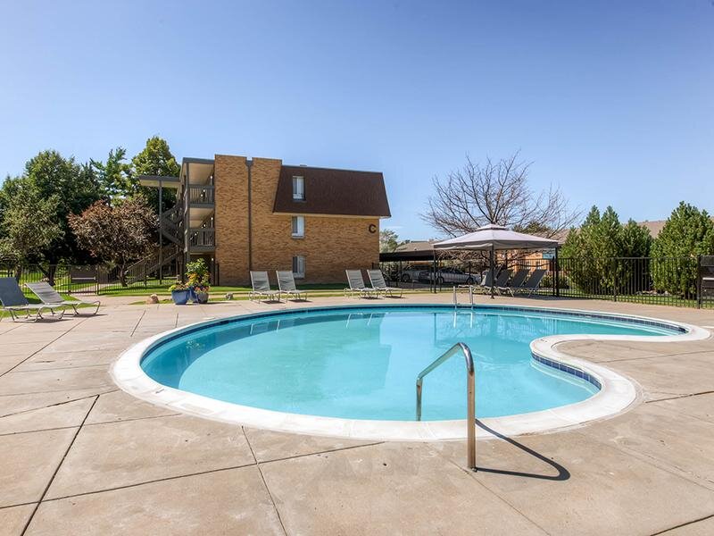 Swimming Pool | 3300 Tamarac Denver Apartments 