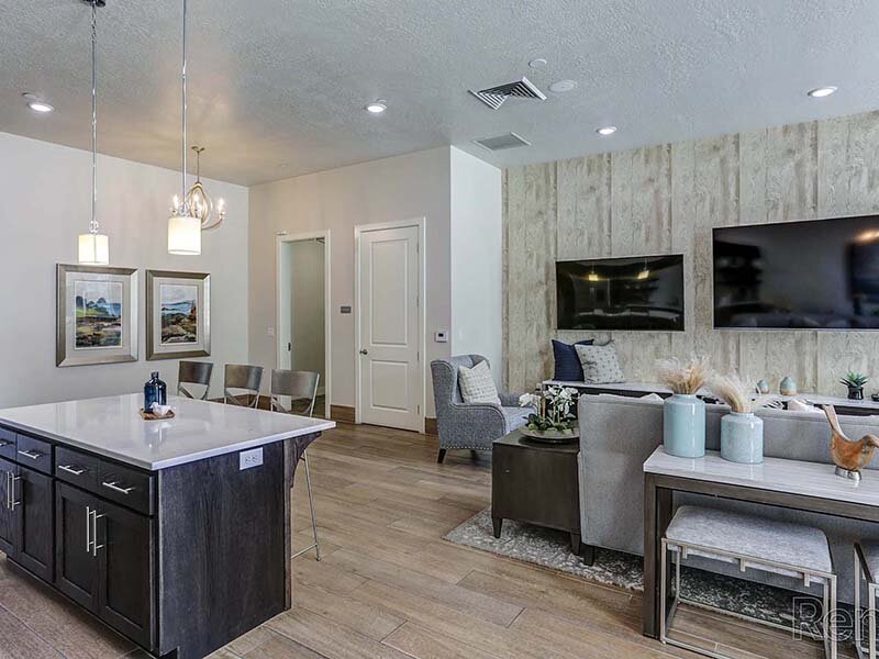 Community Clubhouse with Televisions and Ample Seating | 200 City View
