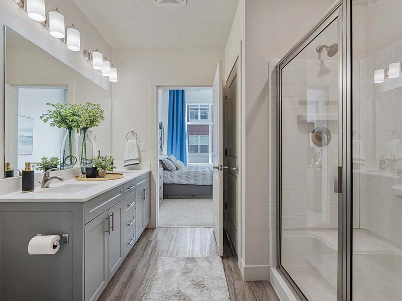 Apartment Bathroom with Shower and Sink | 200 City View