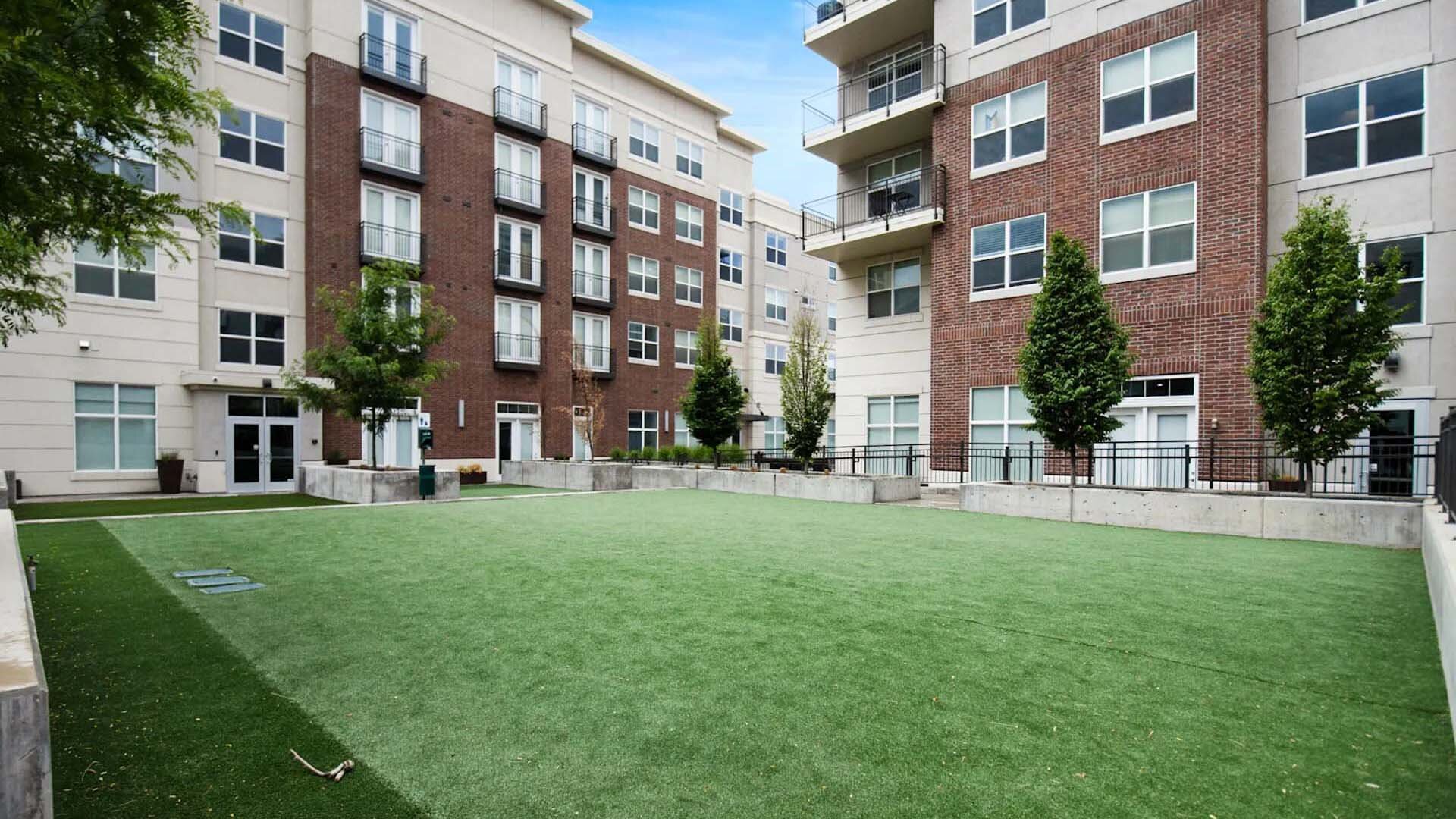 200 City View Apartments Amenities