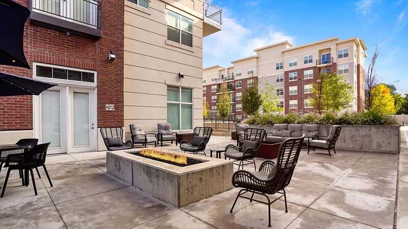 200 City View Apartments