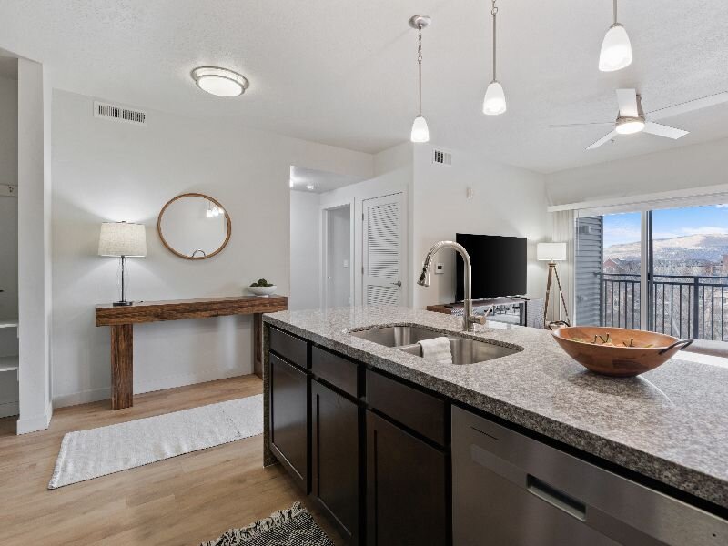 Kitchen | Wilmington Flats