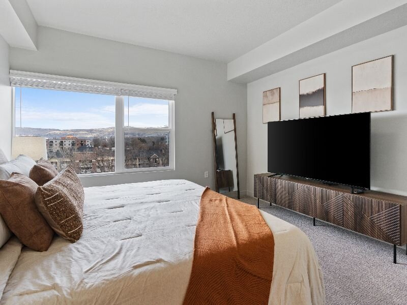 Carpeted Bedroom | Wilmington Flats