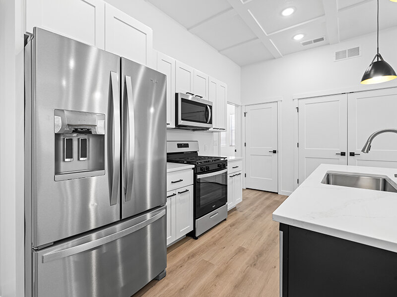 Stainless Appliances | Alante Spring Run