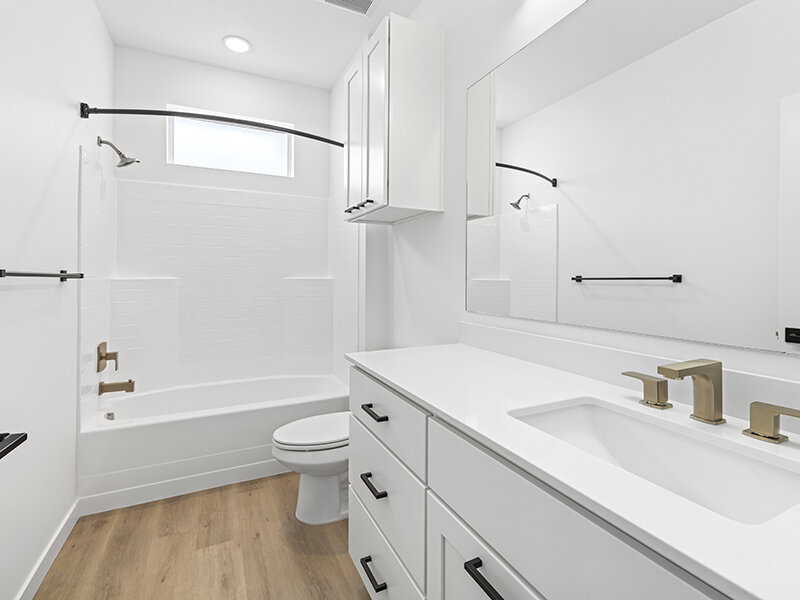 Bathroom | Alante Spring Run