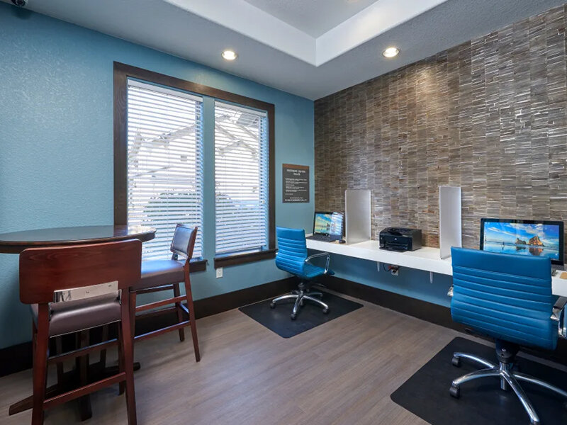 Business Center | M2 Apartments