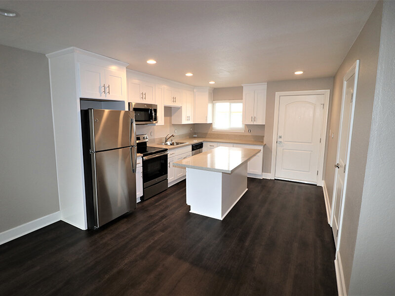 Apartment Kitchen Area with View of Closet | Pentagon