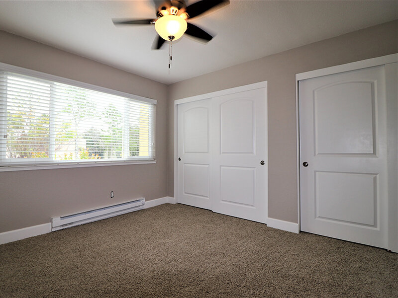 Apartment Bedroom with Ceiling/Fan and Closet | Pentagon