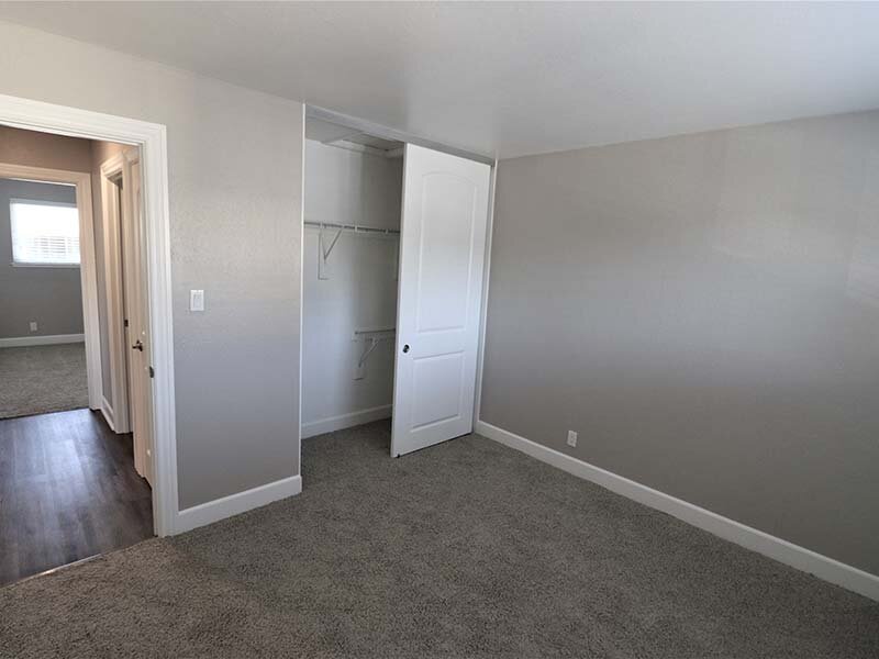 Carpeted Bedroom & Closet Space | Fremont Arms