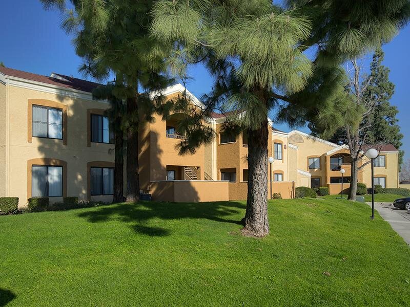 Apartment Building | Estancia Apartments, California