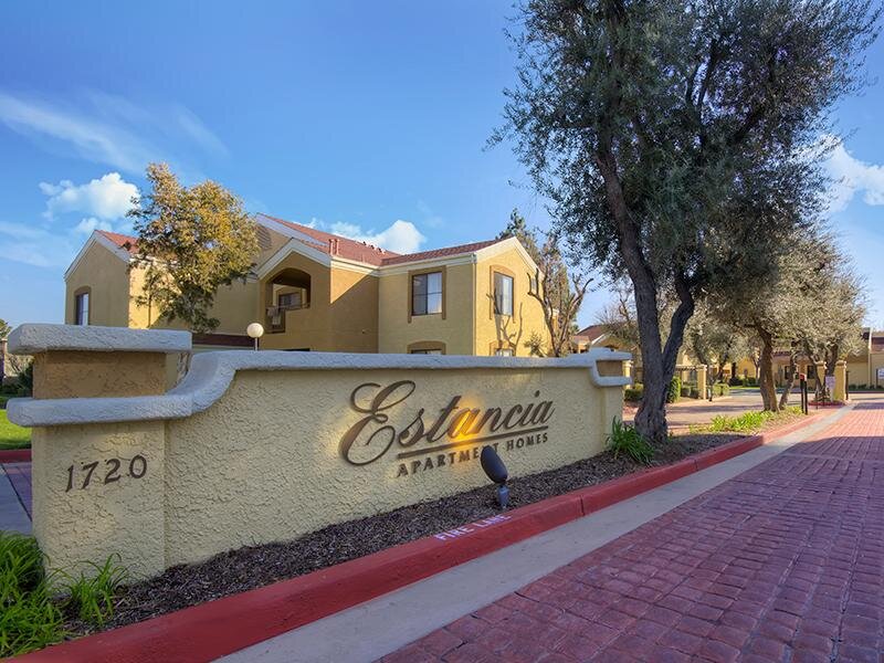 Monument Sign | Estancia Apartments in Ontario, Ca