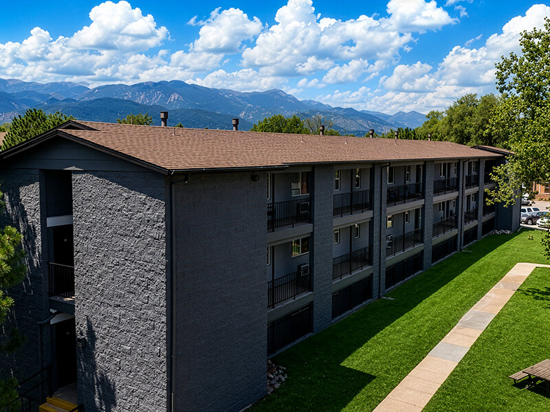 Building Exterior | Sienna Place