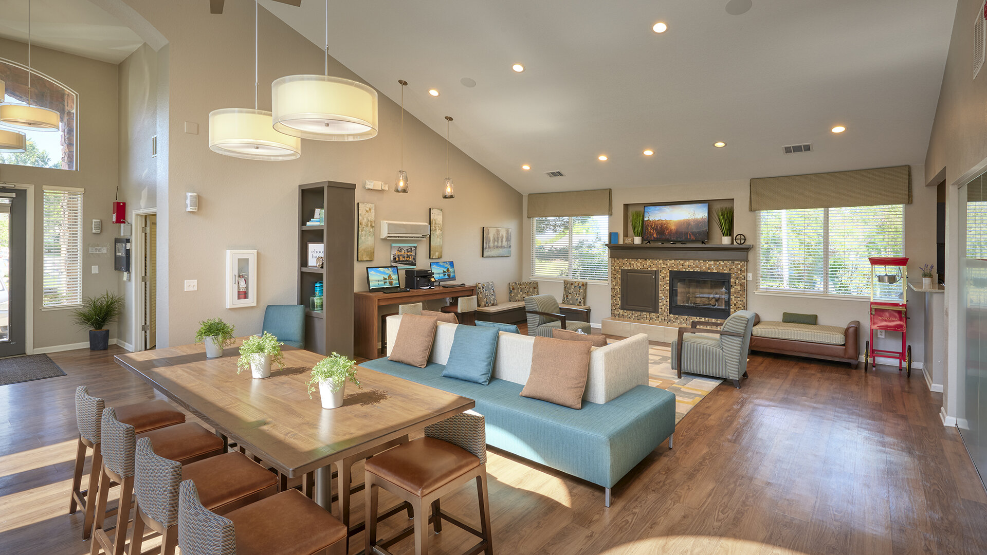 Echo Ridge at North Hills Apartments Amenities