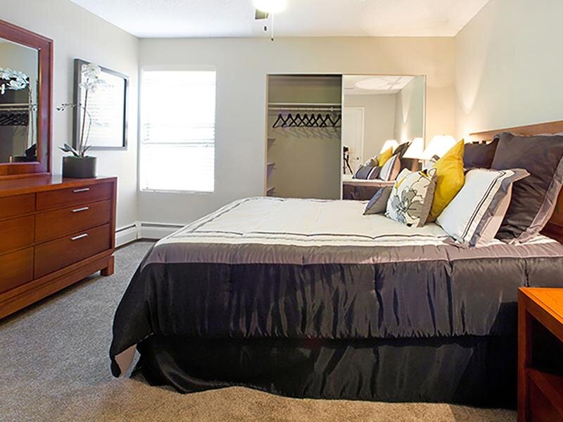 Bedroom | Arabella Apartments