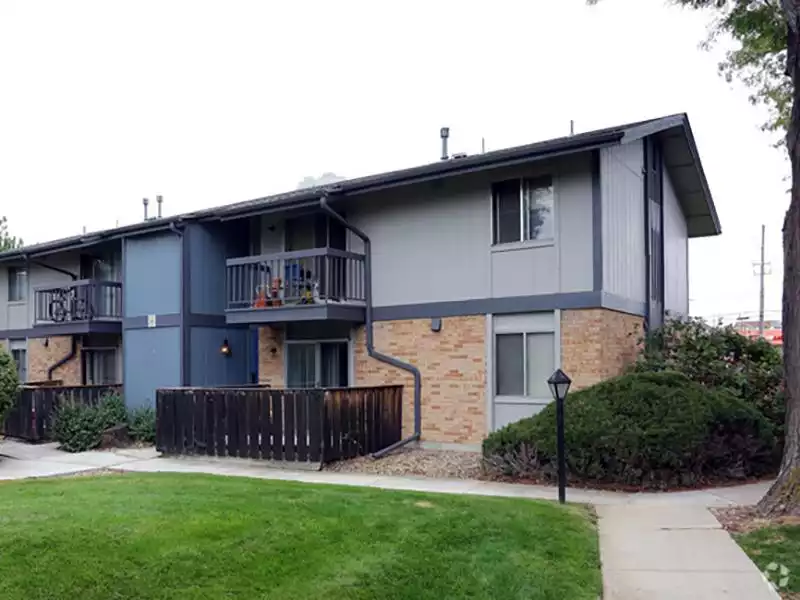 Building Exterior | Forest Cove Denver Apartments For Rent