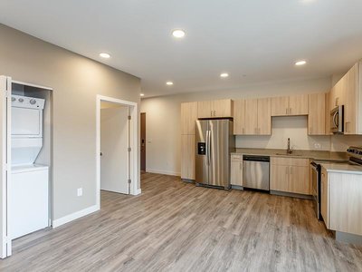 2 Bedroom |  Kitchen and Laundry | 927 sq ft