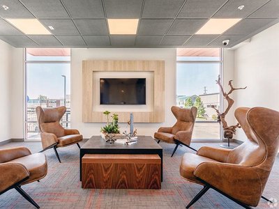Clubhouse Lobby