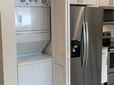 1 Bedroom | Washer and Dryer | 582-599 sq ft