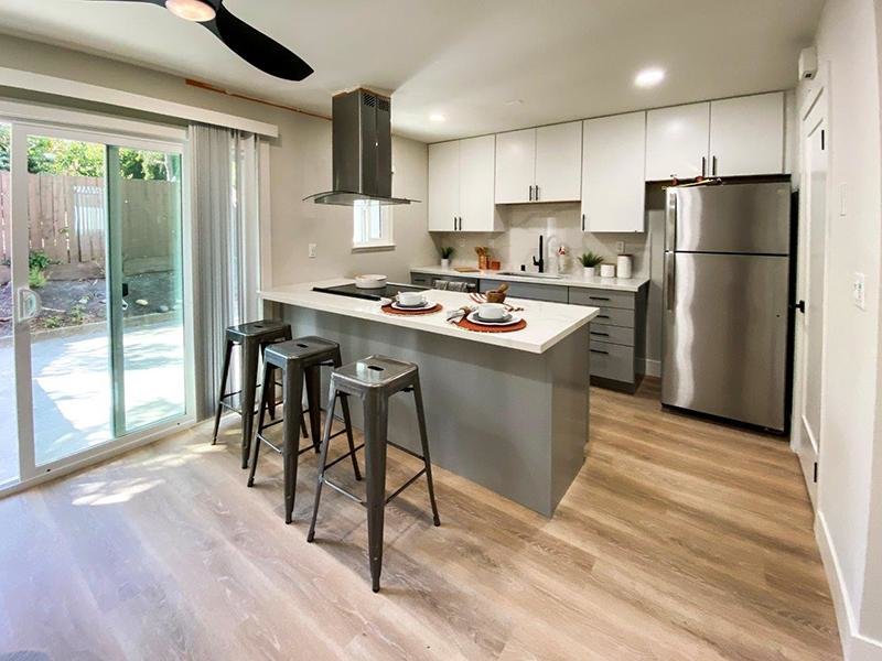 Fully Equipped Kitchen | Appian Terrace Apartments in El Sobrante, CA