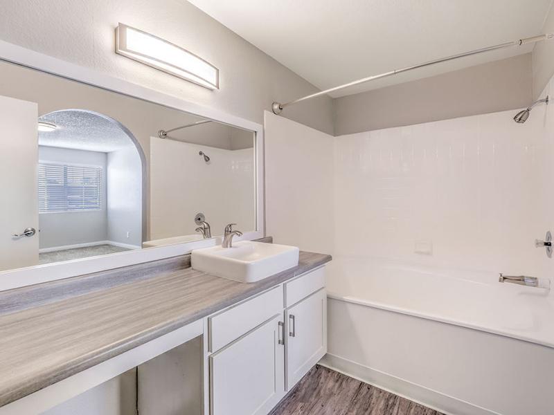 Bathroom | KD Place Apartments