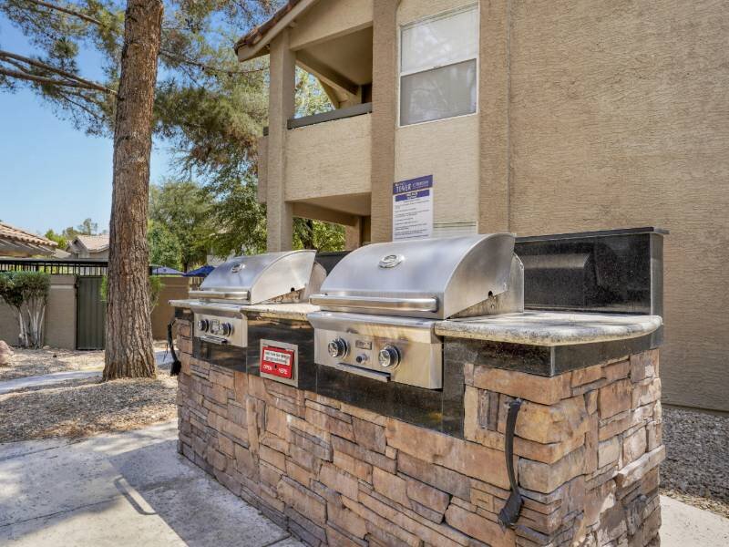 BBQ Area | Towers at Tropicana
