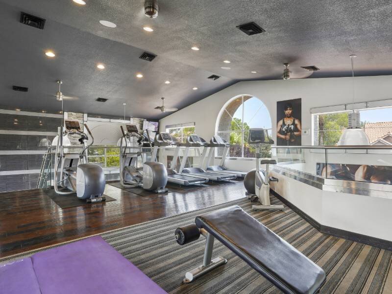 Apartments with a Gym | Towers at Tropicana