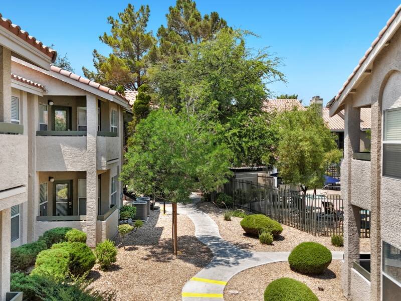 Walking Paths | Towers at Tropicana