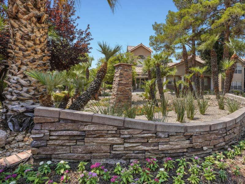 Xeriscape Grounds | Towers at Tropicana