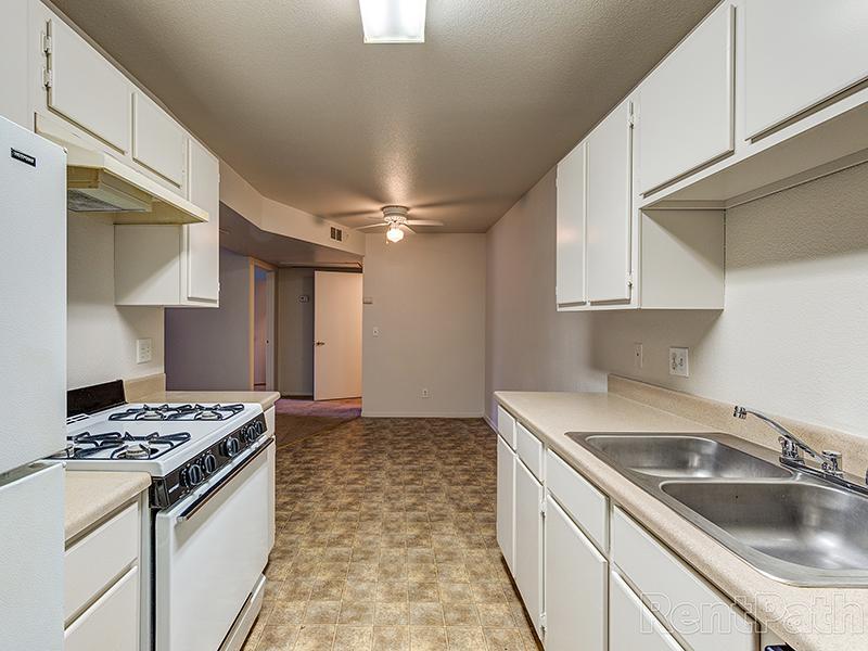 Fully Equipped Kitchen  | Somerset Commons