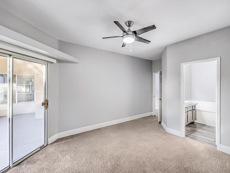 Ceiling Fan | Parkway Townhomes