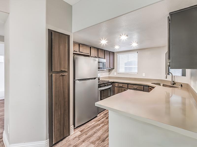 Kitchen Appliances | Parkway Townhomes