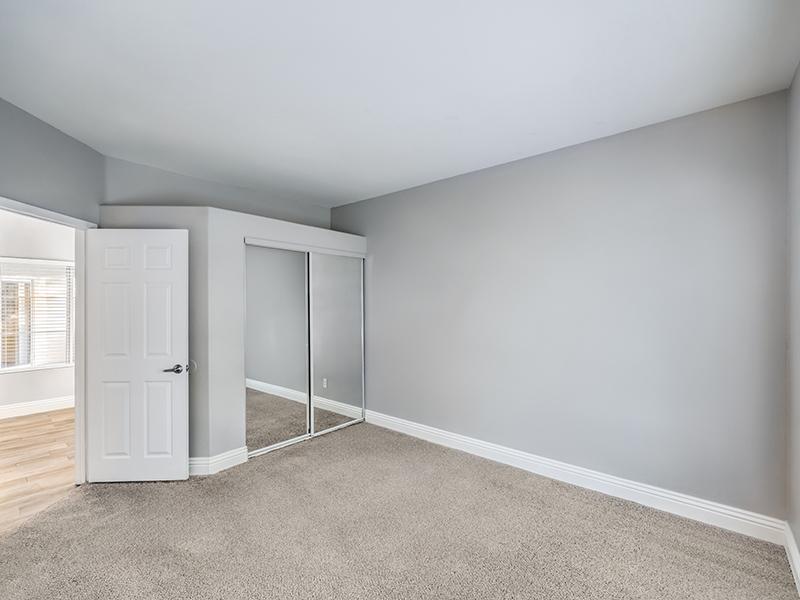 Spacious Room | Parkway Townhomes