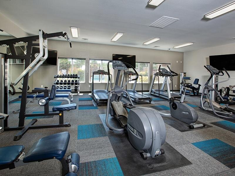 Fitness Center | Horizons at South Meadows Apartments in Reno