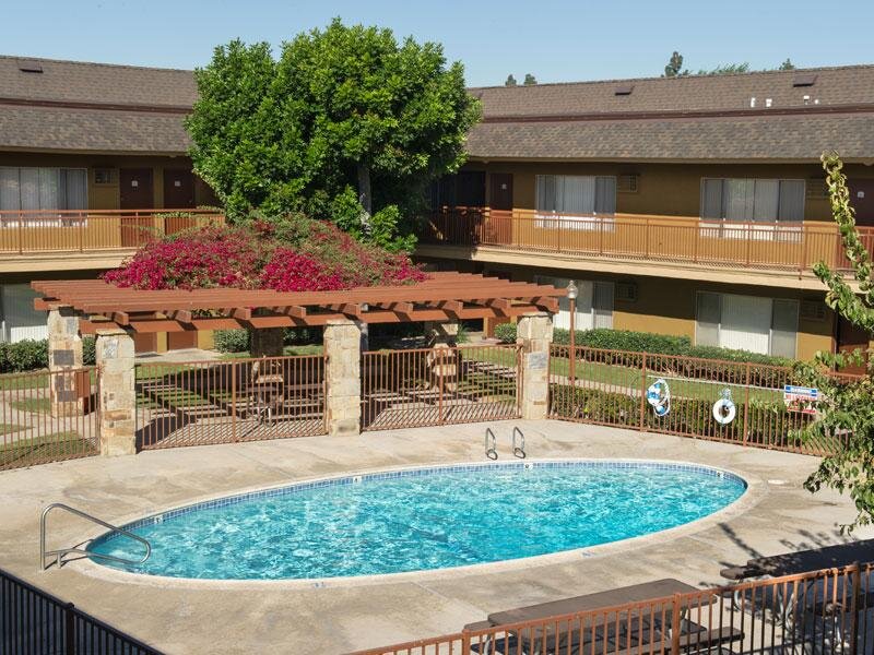 Chatham Village Apts in Tustin , CA