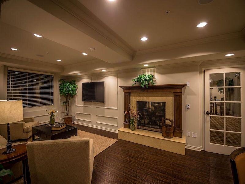 Clubhouse Fireplace | The Renaissance at City Center