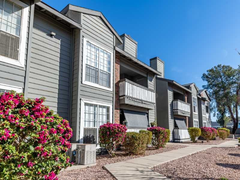 Building | Cobblestone Apartments