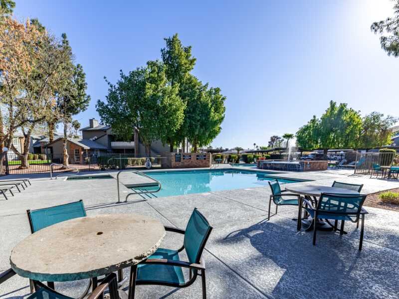 Swimming Pool | Cobblestone Apartments