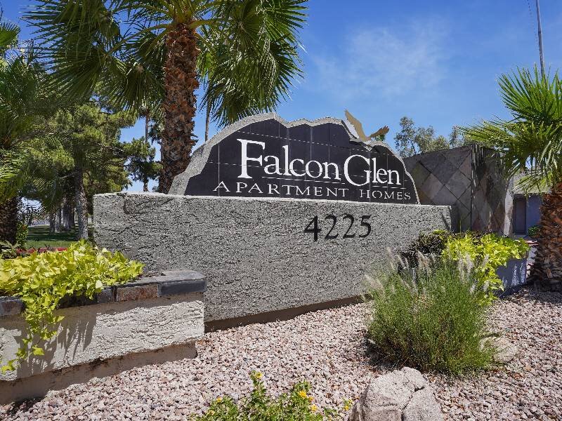 Monument Sign | Falcon Glen Apartments