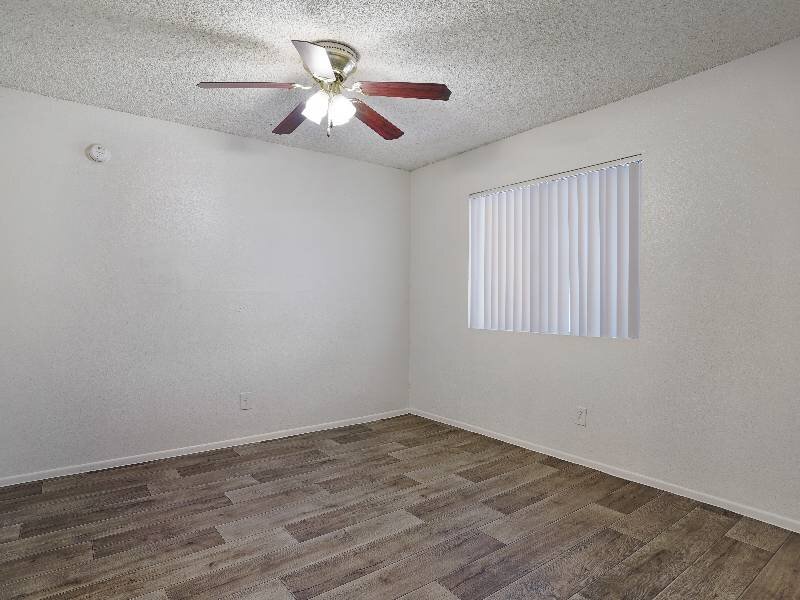Bedroom with Ceiling Fan | Falcon Glen Apartments