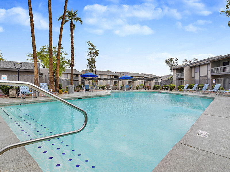 Exterior Pool | Garden Place