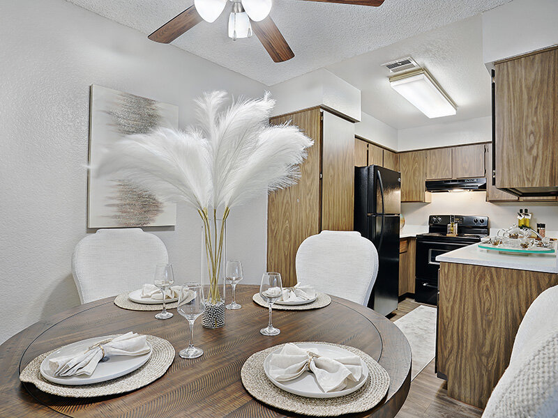 Luxury Dining | Garden Place