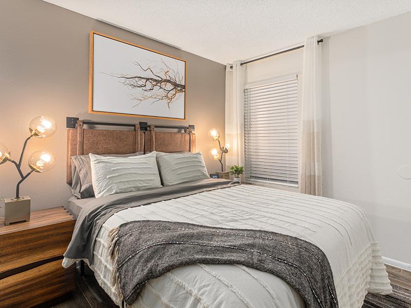 Bedroom | Portola West McDowell Apartments in Phoenix, AZ