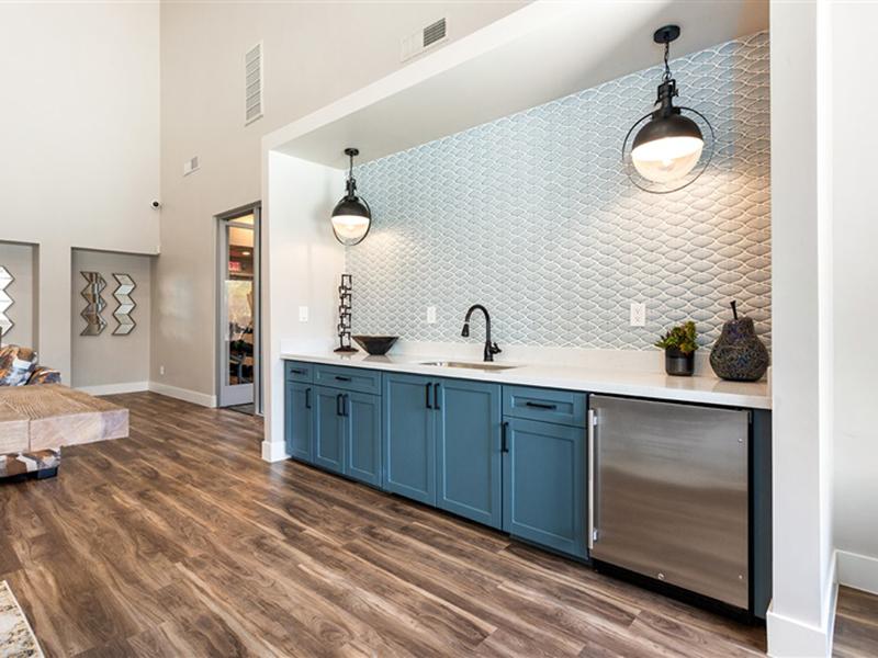 Community Kitchen | Portola West McDowell Apartments in Phoenix, AZ