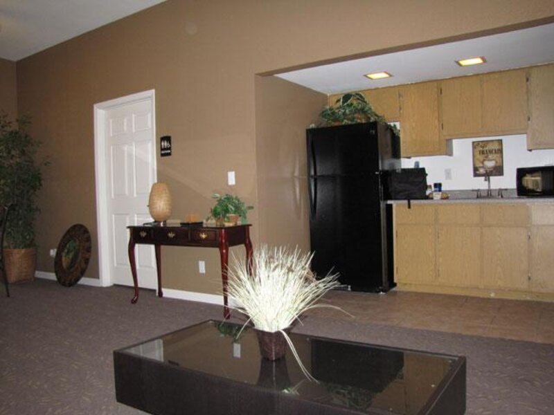 Tamarak Gardens Apartments