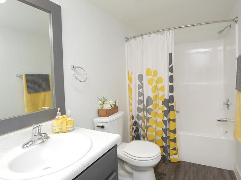 bathroom | Avia 266 Apartments