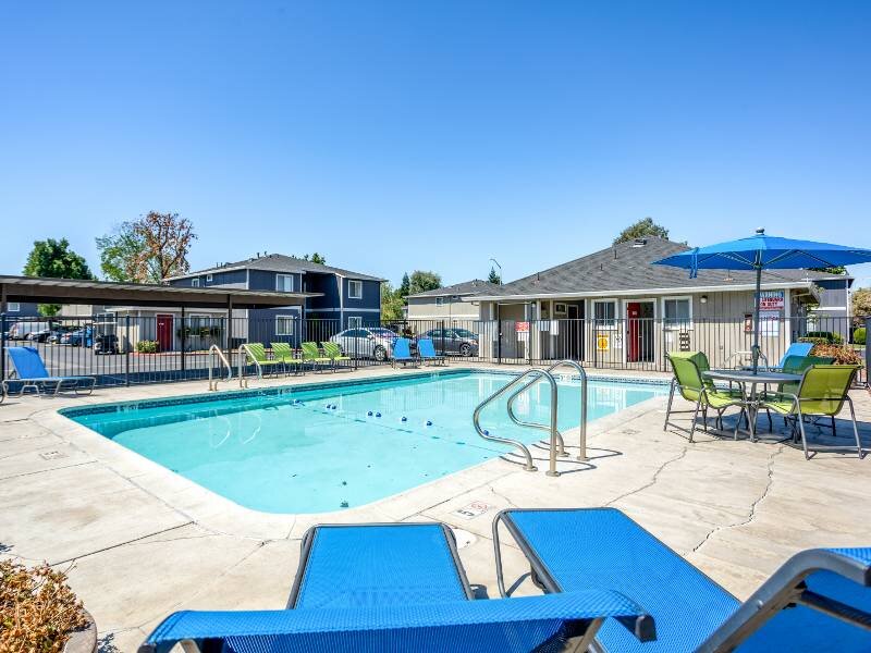 Apartments Near Me | Riverbank Apartments