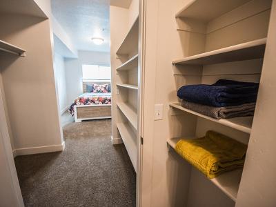 Bedroom & Closet Space | 2100 Apartments