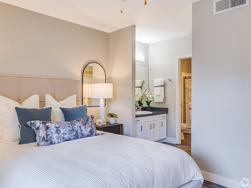 Large Bedroom | Allegro Luxury Apartments