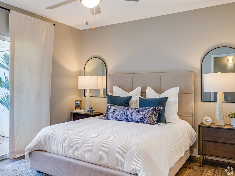 Bedroom | Allegro Luxury Apartments